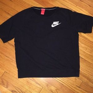 NIKE Short Sleeve Crew Neck Sweater Shirt